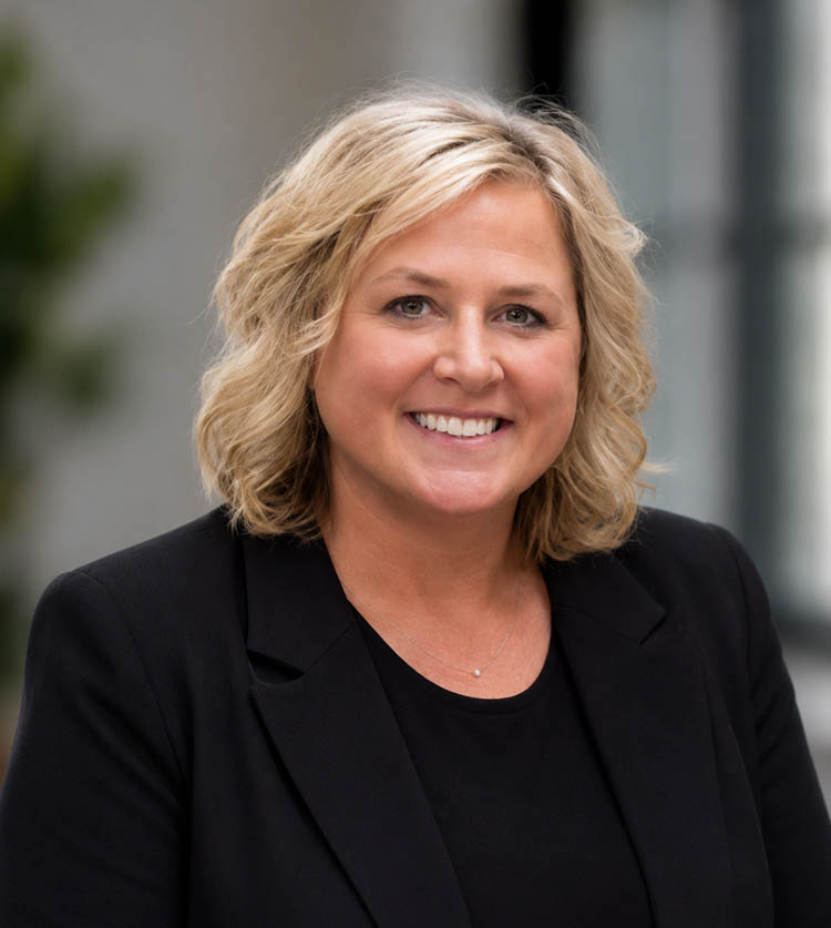 Angela Quick<br />
Director of Clinical and Ancillary Operations